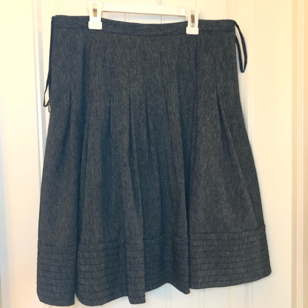 Antonio Melani knee length skirt